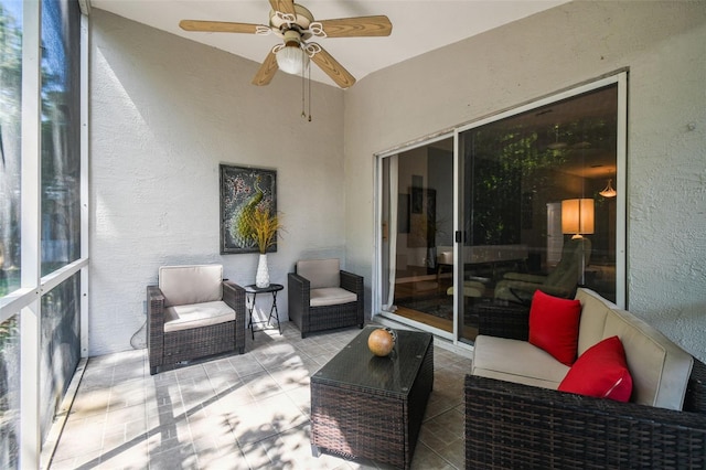 11446 Sinatra Ct, New Port Richey, FL 34654 - sunroom featuring a ceiling fan