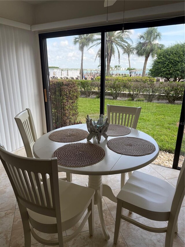 845 S Gulfview Blvd Unit 110, Clearwater Beach, FL 33767 - view of dining space