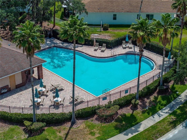 12713 Whitney Meadow Way, Riverview, FL 33578 - community pool with a patio