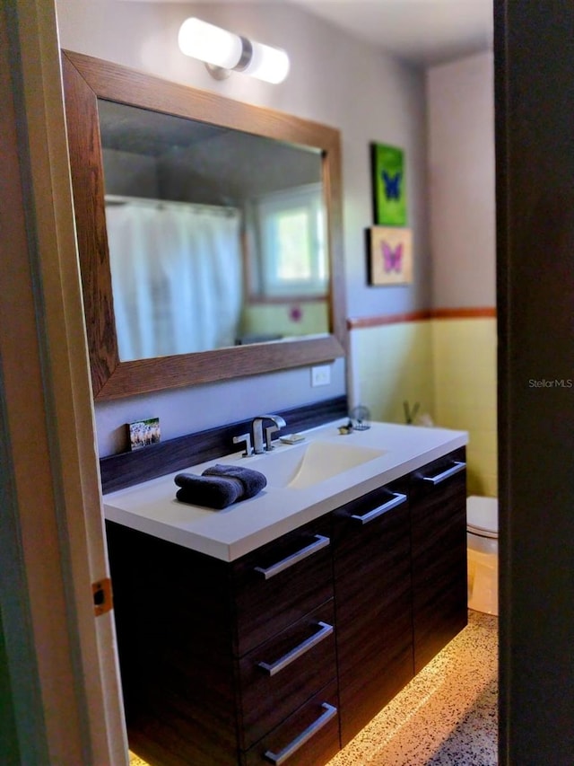 307 Druid Hills Rd, Temple Terrace, FL 33617 - full bath with vanity and toilet