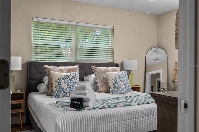 616 11th St NW, Largo, FL 33770 - view of bedroom