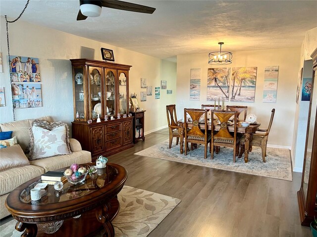 2434 Australia Way E Unit 50, Clearwater, FL 33763 - photo 2