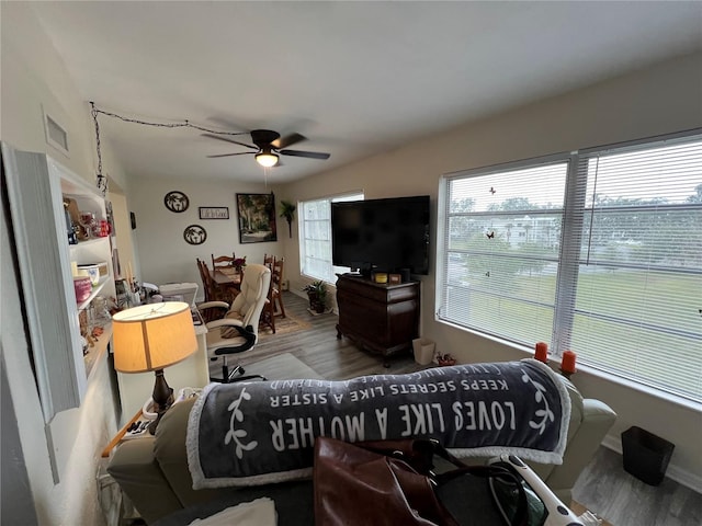2434 Australia Way E Unit 50, Clearwater, FL 33763 - photo 5