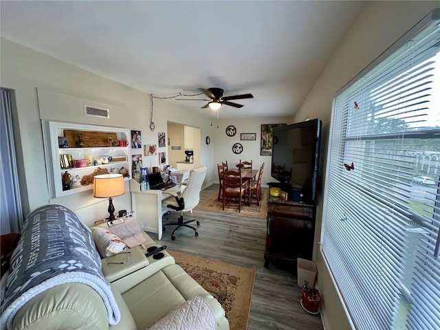 2434 Australia Way E Unit 50, Clearwater, FL 33763 - photo 16