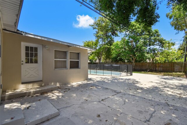 5010 8th Ave N, Saint Petersburg, FL 33710 - view of patio