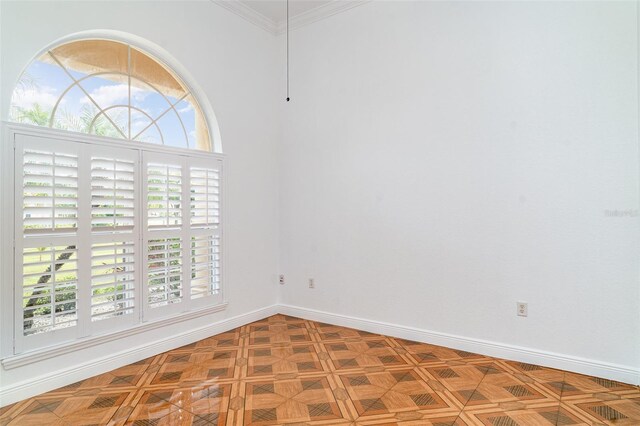 6120 9th Avenue Cir NE, Bradenton, FL 34212 - unfurnished room with crown molding and baseboards