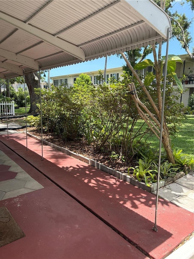 4152 56th Way N Unit 513, Kenneth City, FL 33709 - view of patio / terrace