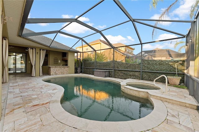 15104 Azra Dr, Odessa, FL 33556 - view of pool with a patio, a pool with connected hot tub, and a lanai
