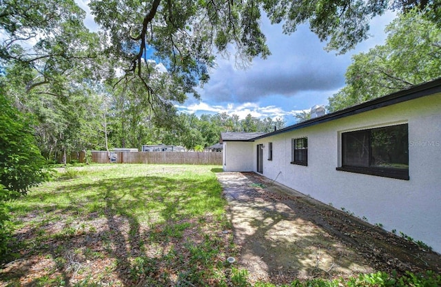4911 Country Aire Ln, Tampa, FL 33624 - view of yard