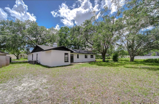 4911 Country Aire Ln, Tampa, FL 33624 - view of yard featuring cooling unit