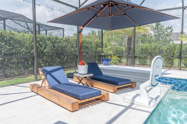 3850 Bonfire Dr, Odessa, FL 33556 - view of patio featuring glass enclosure and fence