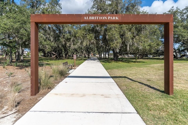 3850 Bonfire Dr, Odessa, FL 33556 - surrounding community with a lawn