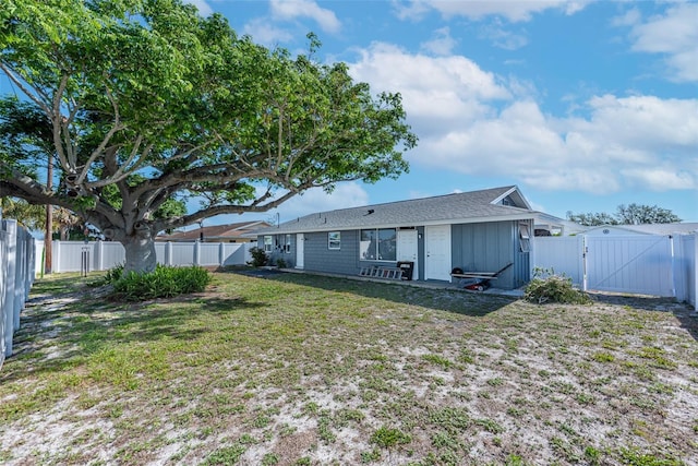 906 Hacienda Dr, Sun City Center, FL 33573 - photo 19