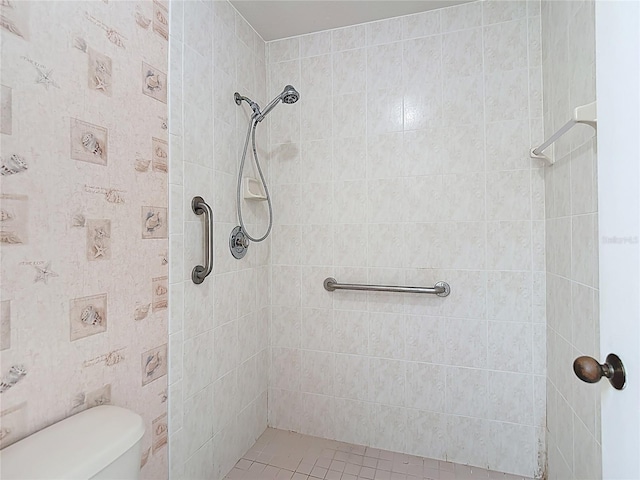 120 Colony S Dr, Tarpon Springs, FL 34689 - full bathroom featuring tiled shower and toilet