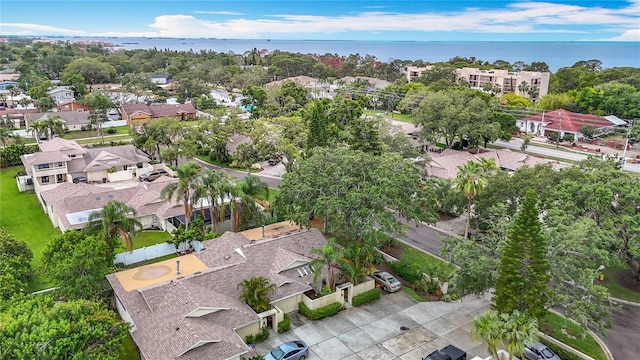 120 Colony S Dr, Tarpon Springs, FL 34689 - aerial perspective of suburban area featuring a large body of water