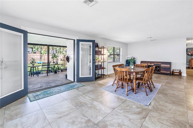 4821 S Gachet Blvd, Lakeland, FL 33813 - view of dining space