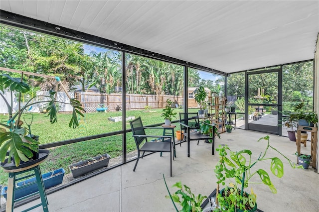 4821 S Gachet Blvd, Lakeland, FL 33813 - sunroom / solarium with plenty of natural light
