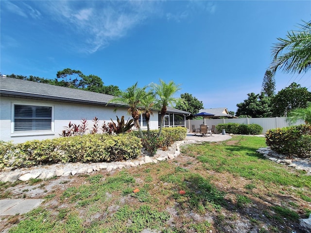 3357 Hunt Club Dr, Clearwater, FL 33761 - view of yard with a patio