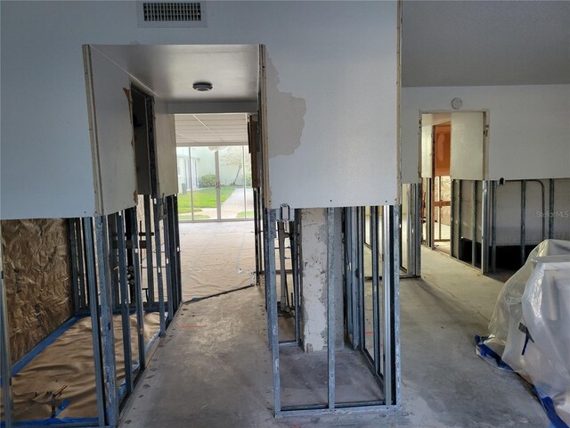 4885 1st St NE Unit 110, Saint Petersburg, FL 33703 - photo 5