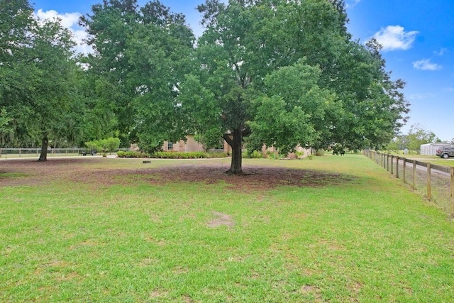 2502 Fritzke Rd, Dover, FL 33527 - view of yard