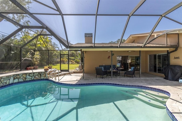 2287 Demaret Dr, Dunedin, FL 34698 - outdoor pool with a patio area, a ceiling fan, outdoor lounge area, and a lanai
