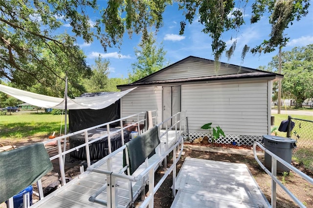 528 S Seminole Ave, Fort Meade, FL 33841 - view of back of property