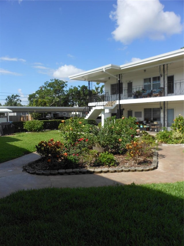 138 36th Ave N Unit 206W, Saint Petersburg, FL 33704 - photo 2