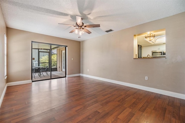6436 Huntington Dr, Zephyrhills, FL 33542 - photo 21