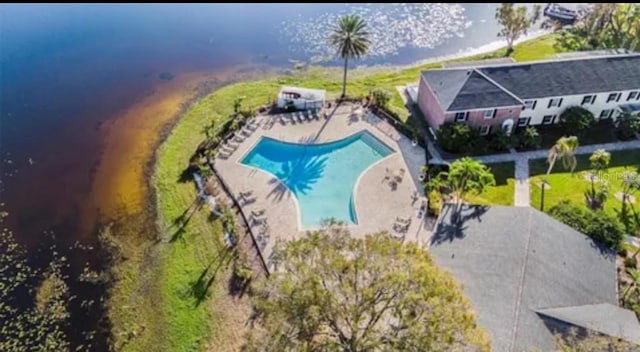 2557 Cedar Cypress Ct, Tampa, FL 33618 - view of subject property featuring a pool