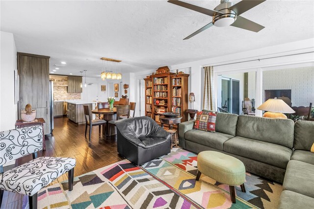 4651 1st St NE Unit 402, Saint Petersburg, FL 33703 - photo 19
