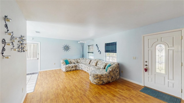 6009 Wilshire Dr, Tampa, FL 33615 - photo 4