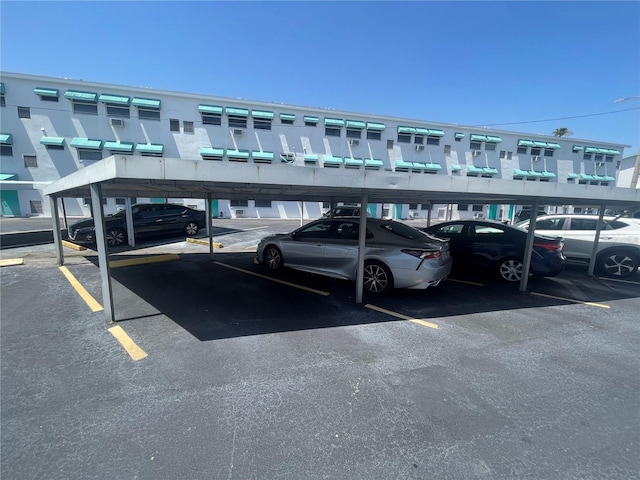 2011 58th Ave N Unit 20, Saint Petersburg, FL 33714 - view of covered parking lot