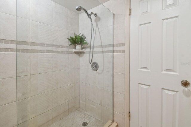 17980 Gulf Blvd Unit 505, Redington Shores, FL 33708 - bathroom featuring a stall shower