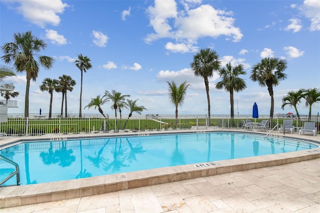 17980 Gulf Blvd Unit 505, Redington Shores, FL 33708 - community pool with fence