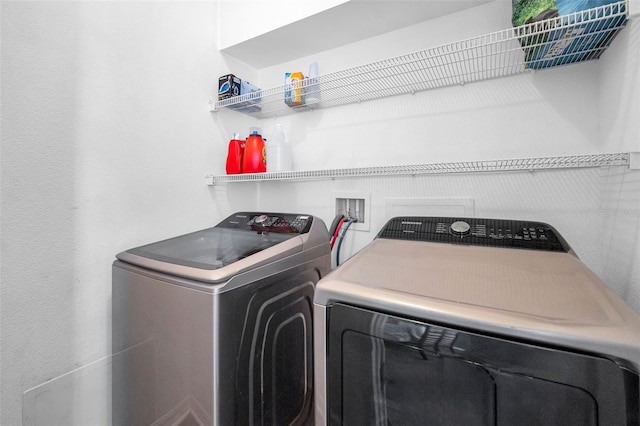 6521 Oelsner St, New Port Richey, FL 34652 - washroom with independent washer and dryer