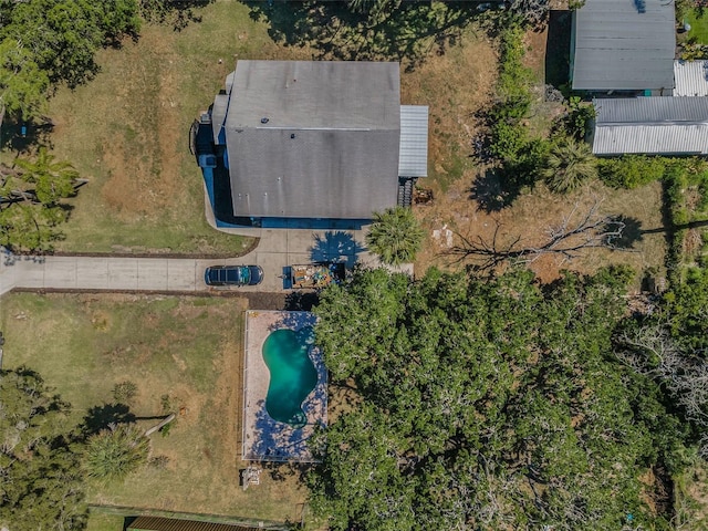 6521 Oelsner St, New Port Richey, FL 34652 - view from above of property with a pool area