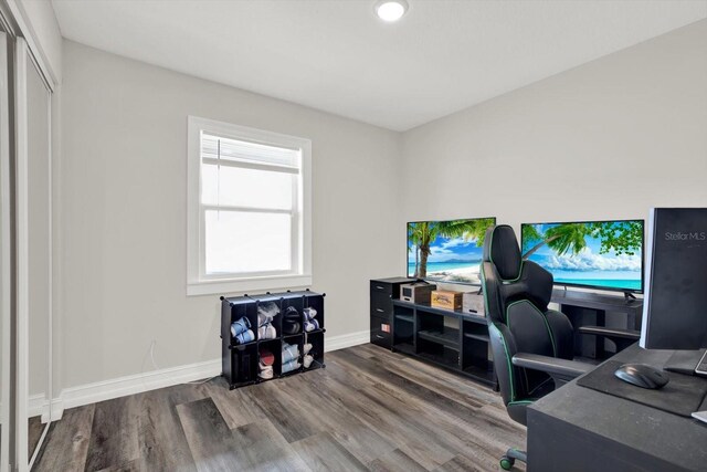 6020 N 50th St, Tampa, FL 33610 - office space with wood finished floors, baseboards, and recessed lighting