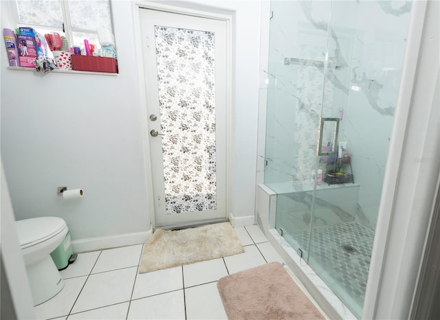 2901 SW 136th Ct, Miami, FL 33175 - full bath with tile patterned floors, a marble finish shower, baseboards, and toilet