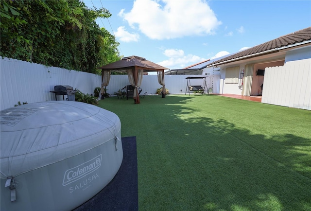 2901 SW 136th Ct, Miami, FL 33175 - view of yard featuring a gazebo