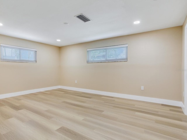 5470 Bayshore Dr, Seminole, FL 33772 - photo 23