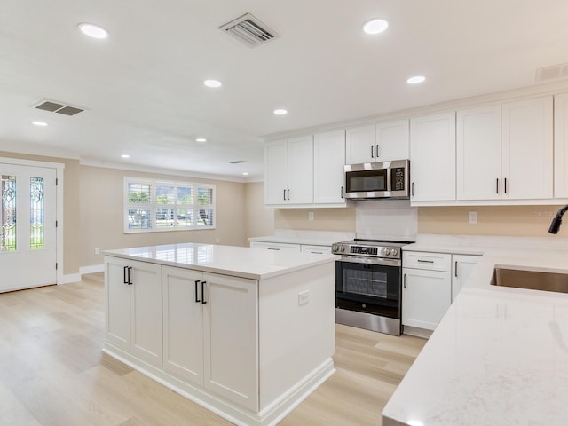 5470 Bayshore Dr, Seminole, FL 33772 - photo 16