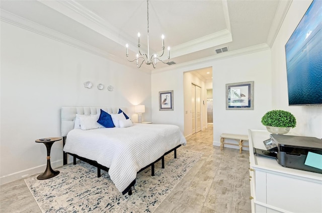 15525 Corona Del Mar Dr, Wimauma, FL 33598 - bedroom featuring crown molding, a chandelier, a raised ceiling, and baseboards