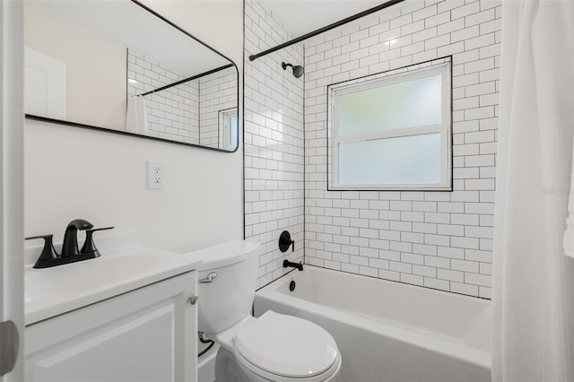 526 62nd Ave NE, Saint Petersburg, FL 33702 - full bath with shower / bath combo, toilet, and vanity