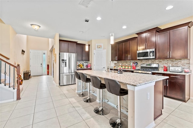 11706 Gilmerton Dr, Riverview, FL 33579 - photo 3