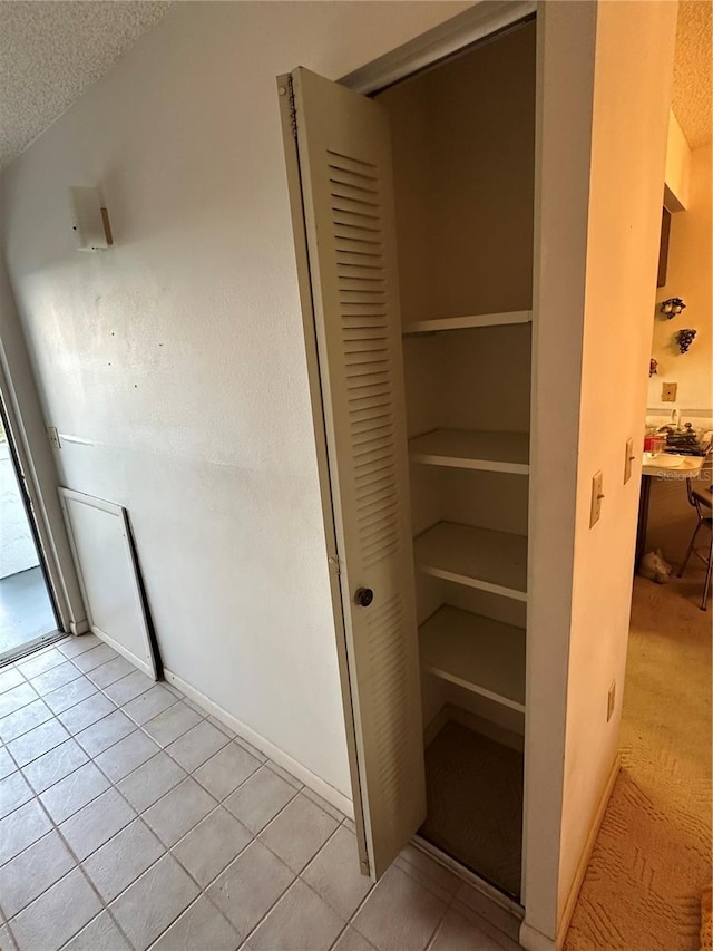 1200 37th St N Unit 403, Saint Petersburg, FL 33713 - view of pantry