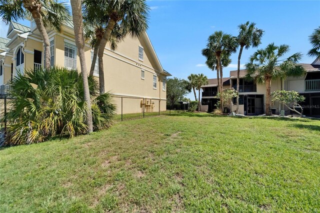 1028 Apollo Beach Blvd Unit 21, Apollo Beach, FL 33572 - view of yard