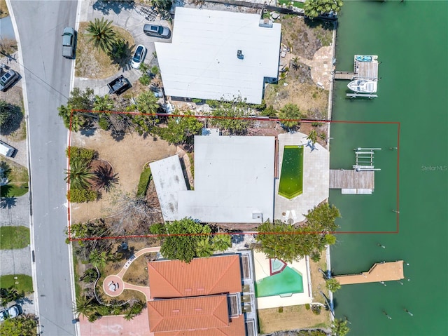 31 Dolphin Dr, Treasure Island, FL 33706 - aerial view of property and surrounding area featuring property parcel outlined