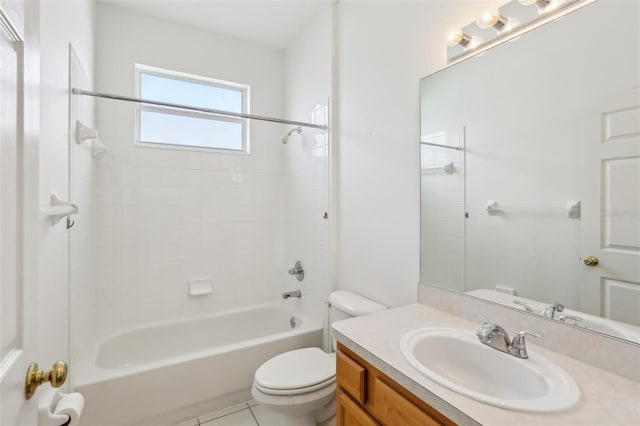 3311 Stonebridge Trl, Valrico, FL 33596 - full bath featuring toilet, shower / bathtub combination, and vanity