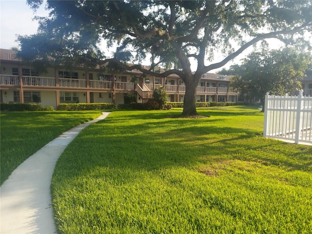 650 Pinellas Point Dr S Unit 101, Saint Petersburg, FL 33705 - photo 10