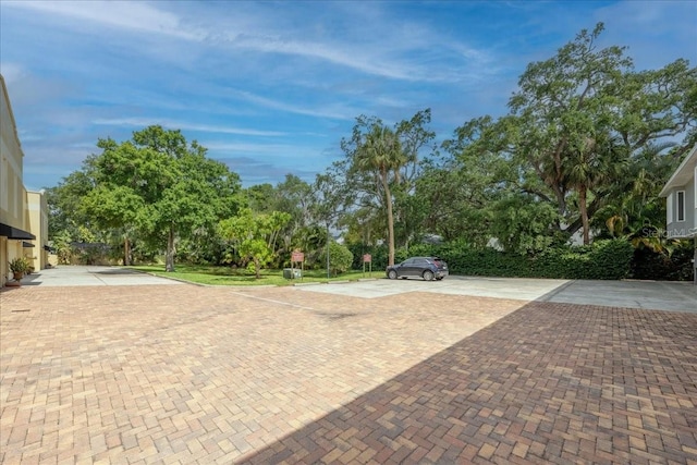view of decorative driveway